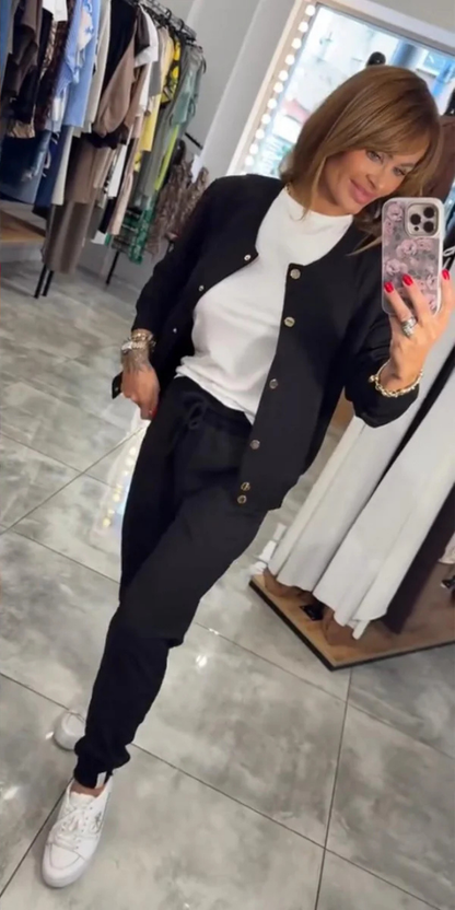 Dorina™ | Lässiges Lounge-Set mit Knopfleiste