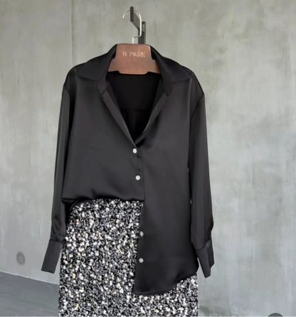 Jette™ | Bluse mit Knopfleiste und Paillettenrock-Set