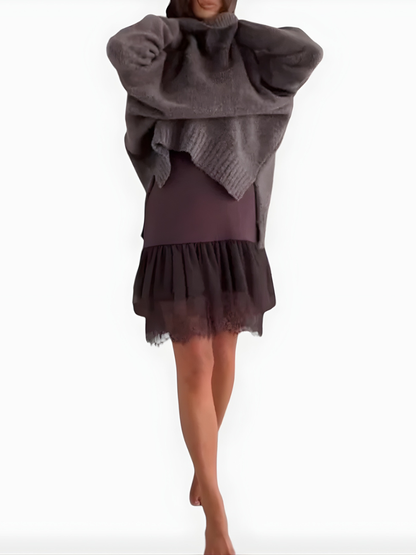 Emilia™ | Strickkleid mit gerüschtem Saum