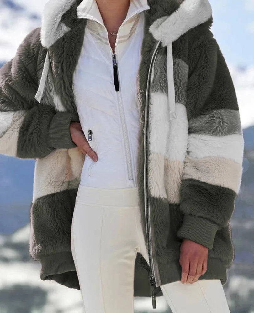 Vireya™ | Kunstfelljacke mit Kapuze