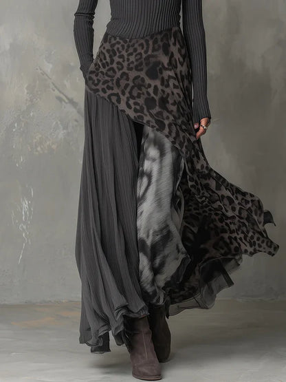 Dagmar™ | Gestreiftes Maxikleid mit Leopardenmuster