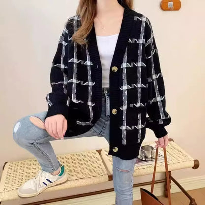 Darsine™ | Langärmlige karierte Strickjacke